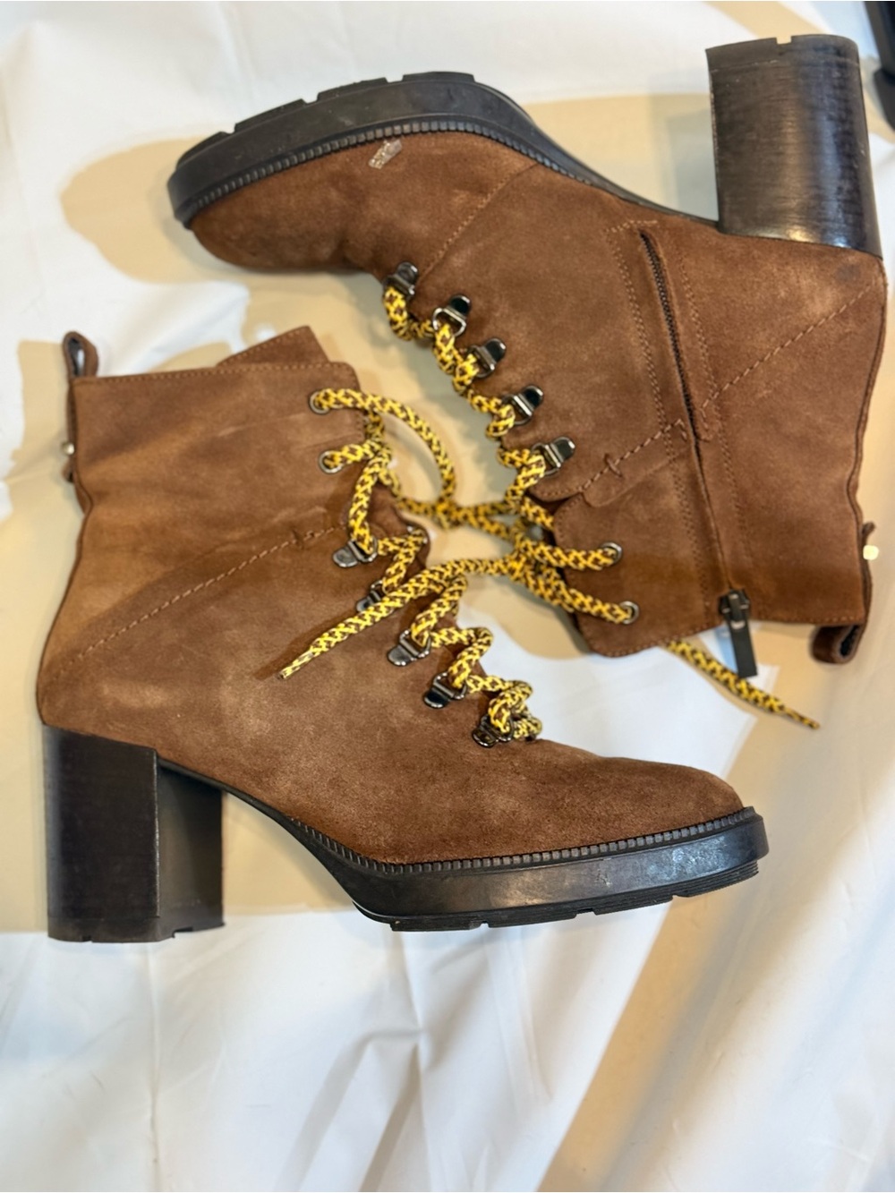 Aquatalia Suede Lace-Up Heeled Boots Women’s Size 8.5 Tan Waterproof Italy